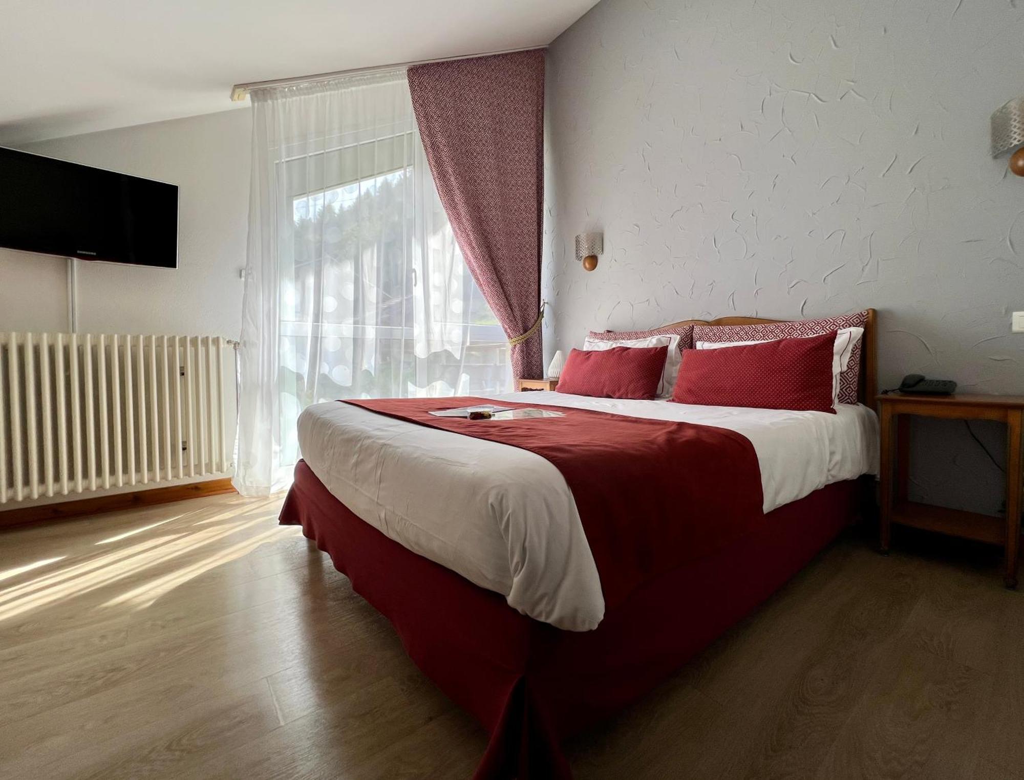 Logis Hotel, Chalets Et Restaurant Les Chatelmines La Bresse Dış mekan fotoğraf