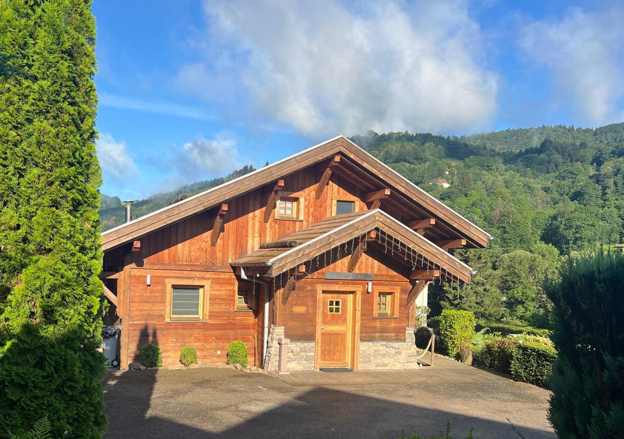 Logis Hotel, Chalets Et Restaurant Les Chatelmines La Bresse Dış mekan fotoğraf