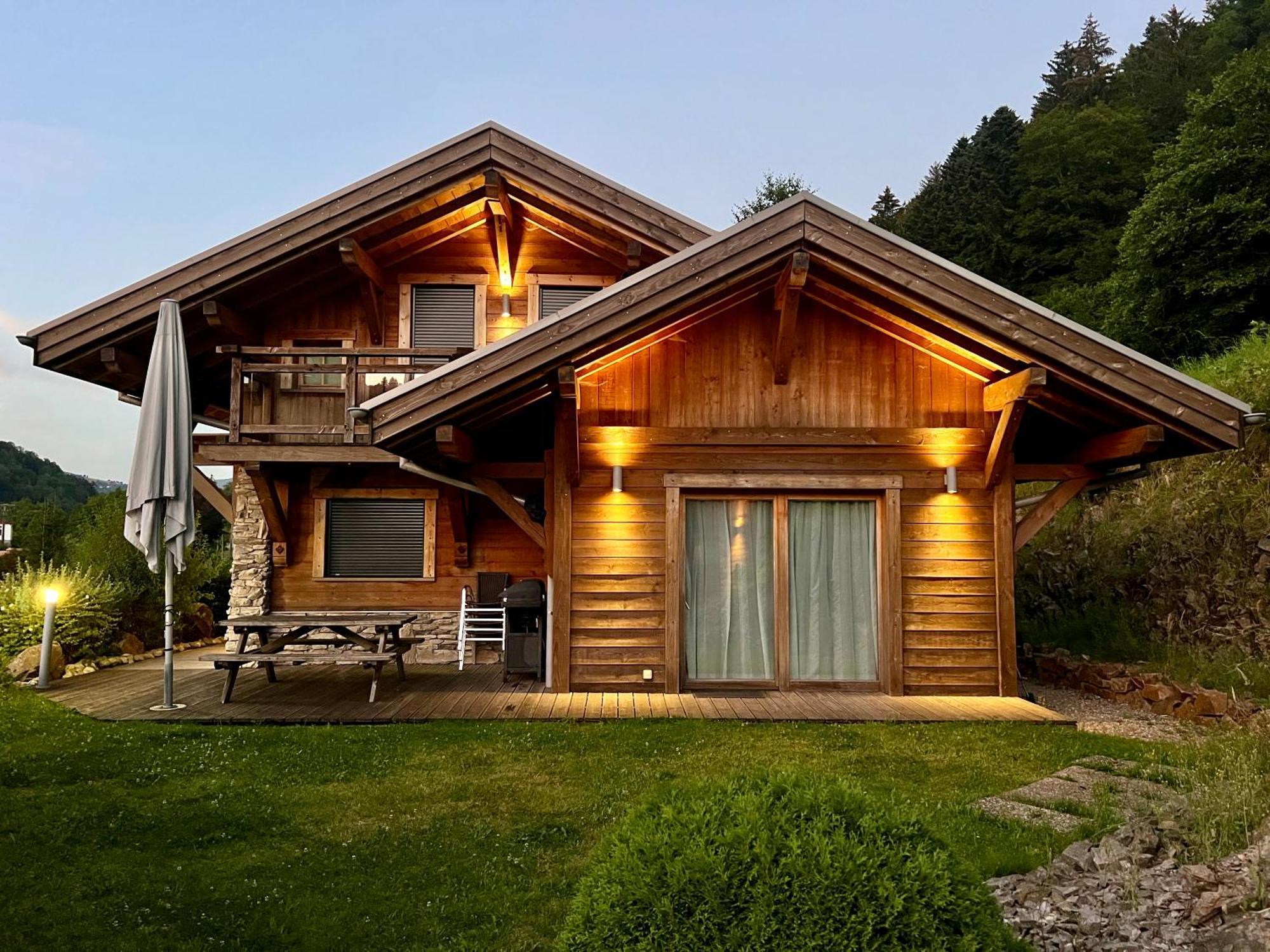 Logis Hotel, Chalets Et Restaurant Les Chatelmines La Bresse Dış mekan fotoğraf