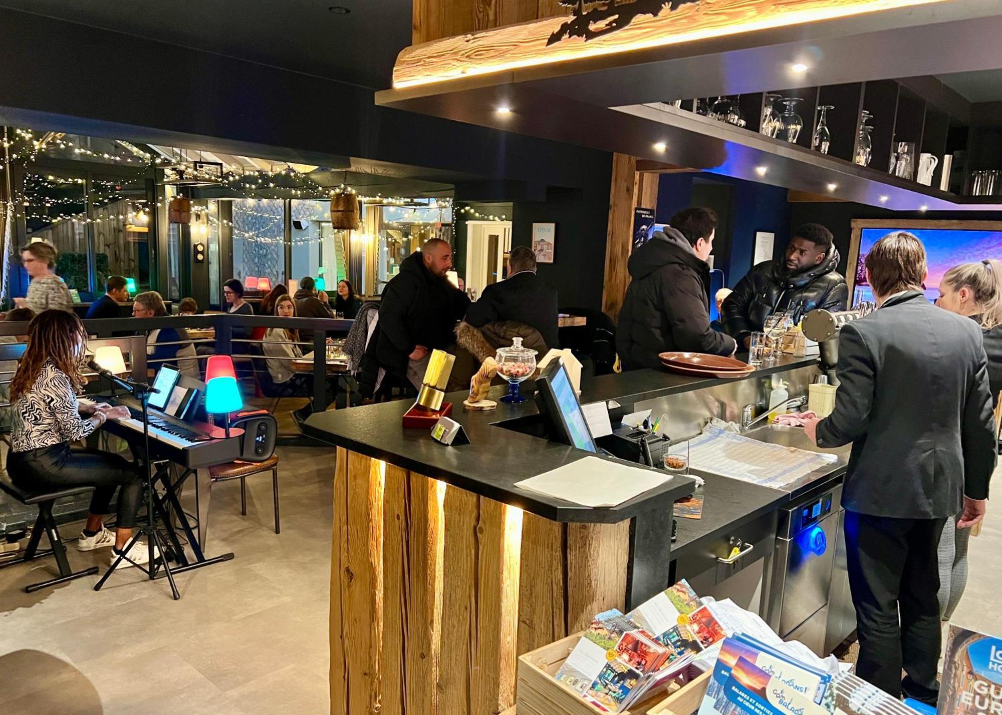 Logis Hotel, Chalets Et Restaurant Les Chatelmines La Bresse Dış mekan fotoğraf